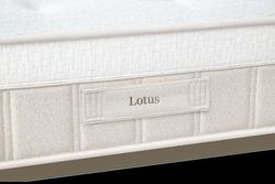 Colchón de muelles ensacados Lotus marca Sonpura