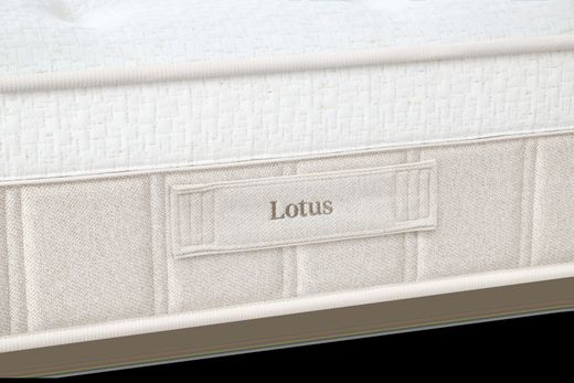 Colchón de muelles ensacados Lotus marca Sonpura